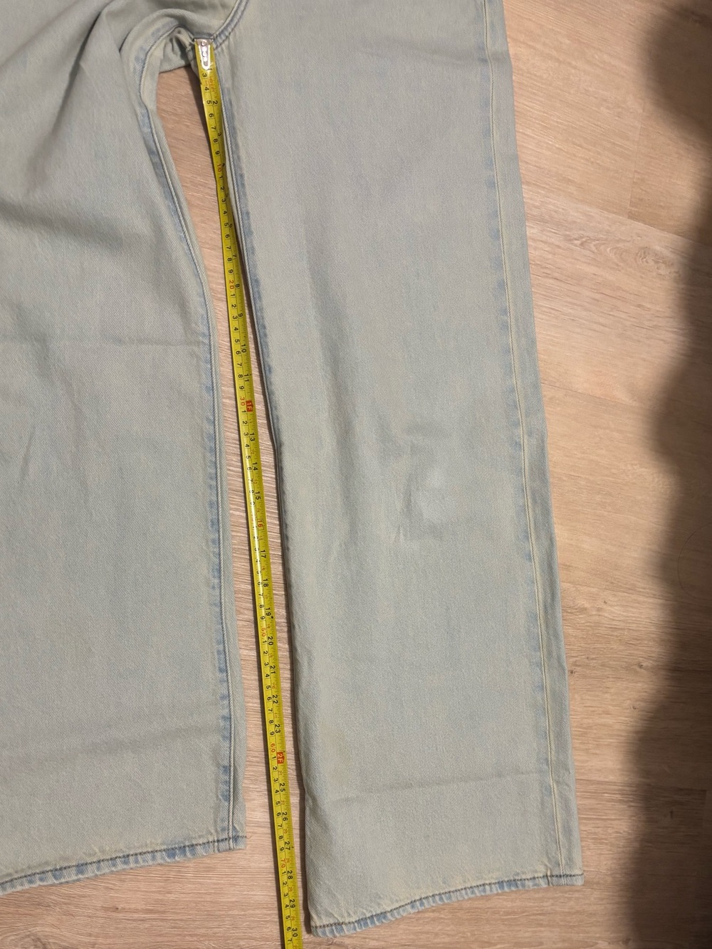 NWT Levi’s Ribcage Wide-Leg Jeans in De Oro Light Wash - Picture 10 of 11